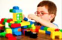 child-playing-with-lego