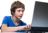 boy_on_computer_(1)