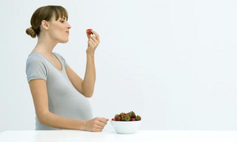 mothers_diet_-_strawberries