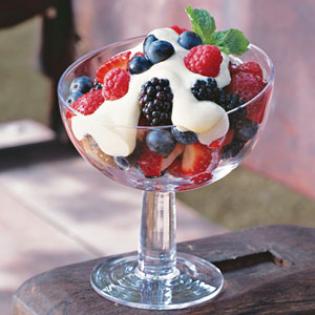 berries_with_tequila_cream