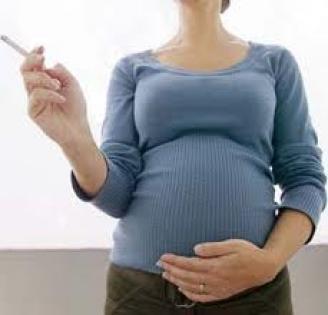 pregnant_and_smoking