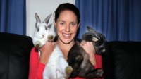 alicia_coutts_with_rabbits