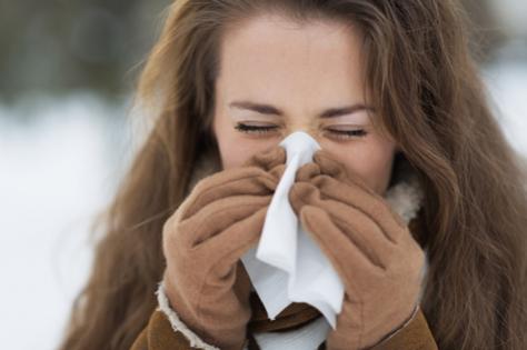 woman-sneezing