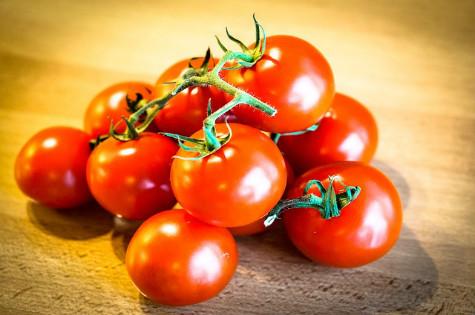 Tomatoes-949086 640